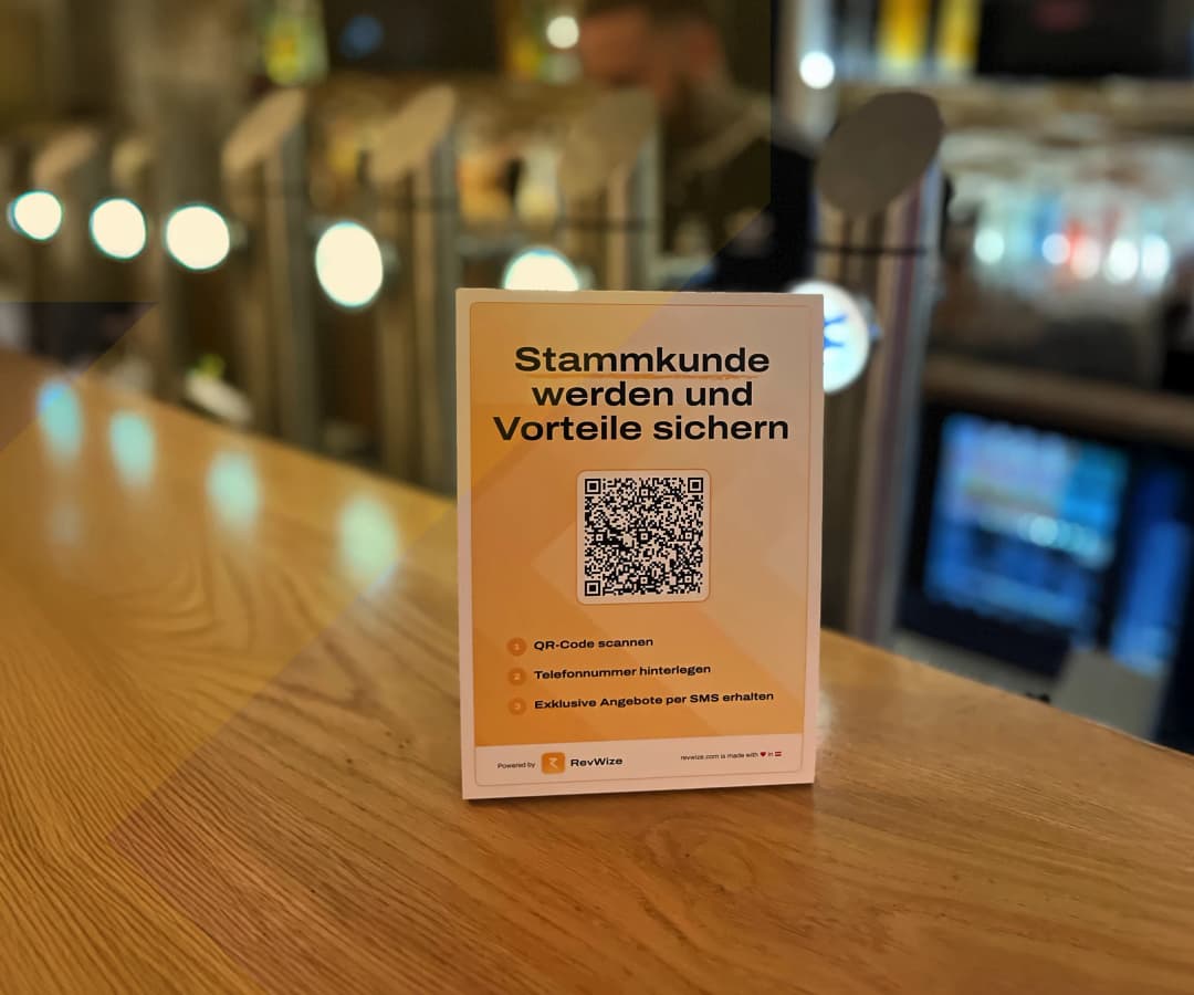 QR-Code-Aufsteller im Geschäft